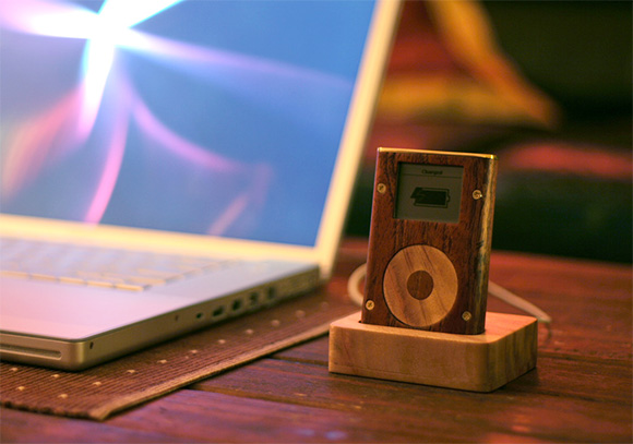 Wooden iPod Mini