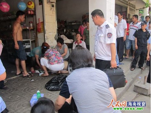 Chinese Woman Kills Man by Squeezing His Testicles